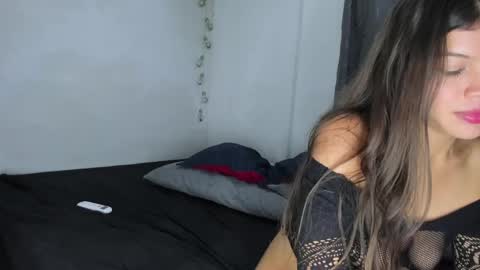 Samantha Marin online show from May 17, 2026, 2:09 am