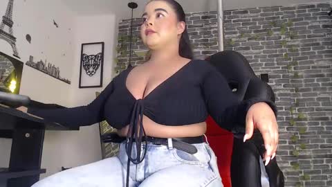 Snapshot of iam_samy__ chatting on March 12, 2025, 11:20 am Samy online show from March 12, 2025, 11:20 am