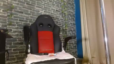 Snapshot of iam_samy__ chatting on October 9, 2025, 11:30 am Samy online show from October 9, 2025, 11:30 am