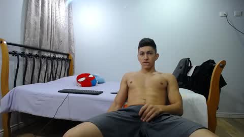 Snapshot of iam_yourbabyprincess_xd chatting on February 24, 2025, 3:44 am iam_yourbabyprincess_xd online show from February 24, 2025, 3:44 am