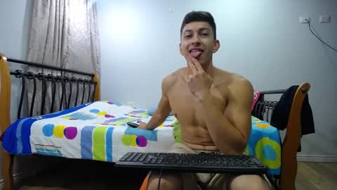 Snapshot of iam_yourbabyprincess_xd chatting on February 28, 2025, 6:43 am iam_yourbabyprincess_xd online show from February 28, 2025, 6:43 am