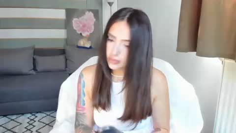 Baby Gal online show from July 25, 2026, 7:17 am