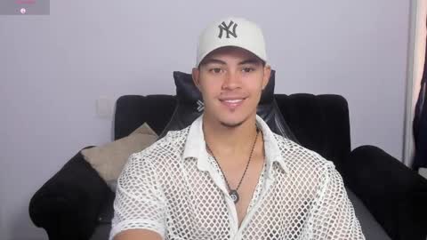 Dylan  independent model  online show from April 8, 2026, 3:45 pm