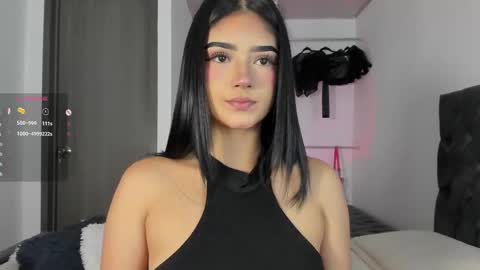 Snapshot of iamjulietaa chatting on October 2, 2025, 7:43 pm online show from October 2, 2025, 7:43 pm