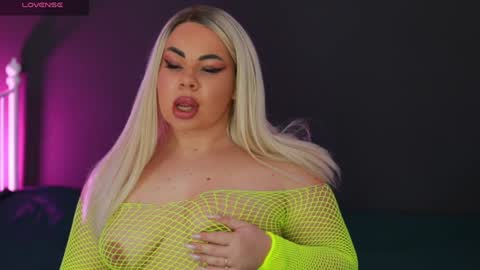 Snapshot of iamlila chatting on December 7, 2024, 4:58 pm Lila online show from December 7, 2024, 4:58 pm