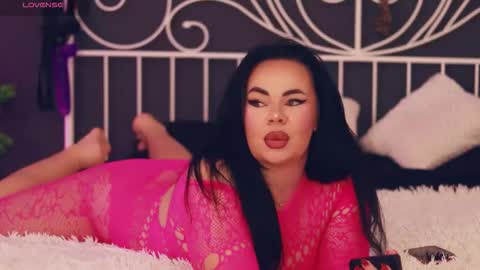 Snapshot of iamlila chatting on November 26, 2025, 4:41 pm Lila online show from November 26, 2025, 4:41 pm