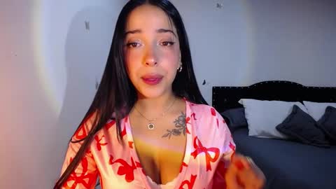 Camila online show from September 12, 2025, 3:50 am