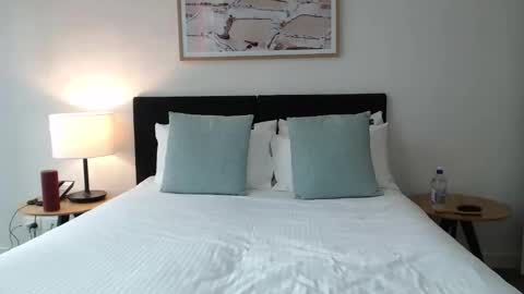 Summer online show from March 9, 2026, 3:43 am