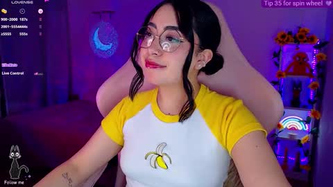 Veronica  NDEPENT MODEL online show from February 21, 2026, 5:19 am