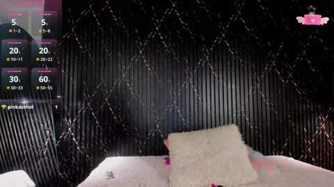 Snapshot of iamvictoria06 chatting on December 6, 2024, 11:14 pm V I C T O R I A online show from December 6, 2024, 11:14 pm