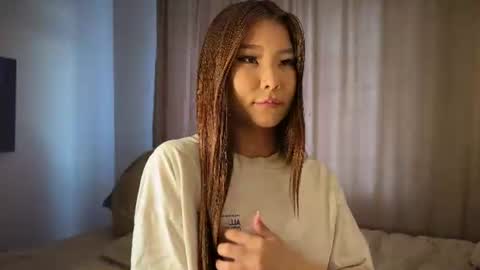 iamyuki_ online show from August 4, 2026, 1:42 am