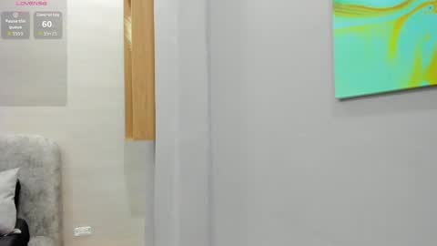 Snapshot of ian_castillo_ chatting on June 6, 2026, 11:04 am IAN CASTILLO online show from June 6, 2026, 11:04 am