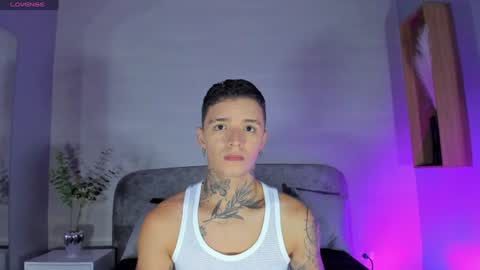 Snapshot of ian_castillo_ chatting on June 13, 2026, 11:08 am IAN CASTILLO online show from June 13, 2026, 11:08 am