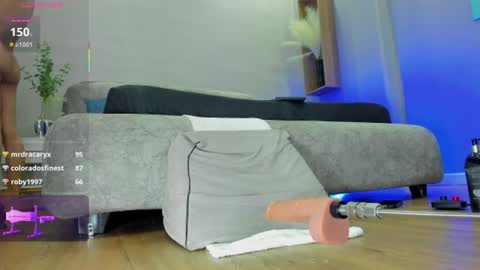 Snapshot of ian_castillo_ chatting on July 28, 2026, 4:39 pm IAN CASTILLO online show from July 28, 2026, 4:39 pm