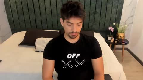 Ian Davis online show from February 17, 2025, 8:15 pm