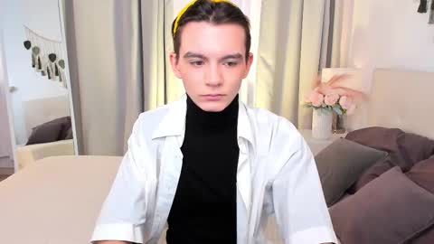 ian online show from March 16, 2026, 5:35 am