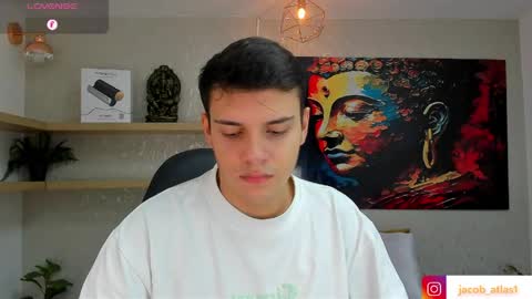 ian_jacob online show from May 7, 2026, 3:23 am