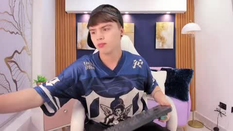 Ian  online show from April 2, 2026, 12:47 pm