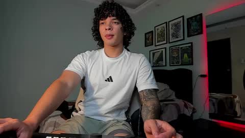 Andres online show from May 6, 2026, 11:54 pm