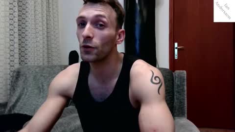 Snapshot of ianandersson27 chatting on December 19, 2024, 7:07 pm Ian Andersson online show from December 19, 2024, 7:07 pm