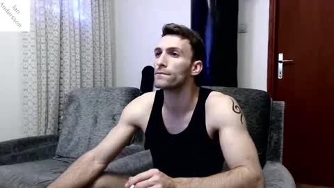 Snapshot of ianandersson27 chatting on December 29, 2024, 10:14 pm Ian Andersson online show from December 29, 2024, 10:14 pm