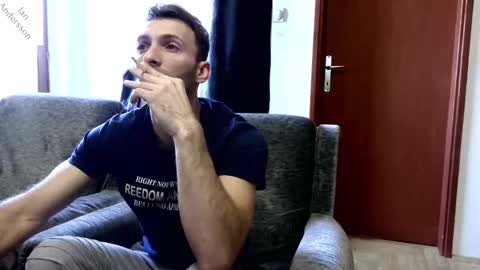 Snapshot of ianandersson27 chatting on December 30, 2024, 1:25 pm Ian Andersson online show from December 30, 2024, 1:25 pm