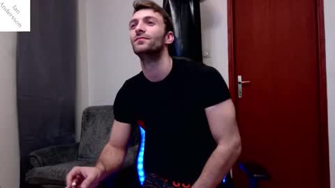 Snapshot of ianandersson27 chatting on February 8, 2025, 3:30 am Ian Andersson online show from February 8, 2025, 3:30 am