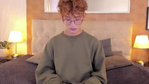 ian  online show from November 7, 2025, 3:06 am