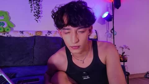 ian  online show from March 18, 2026, 1:42 am