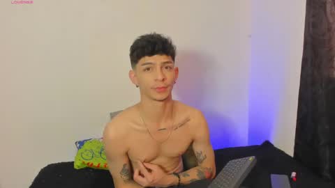 Ian Lark online show from May 22, 2026, 3:06 pm