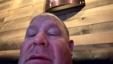 icanmakeyousquirt69 online show from April 24, 2026, 6:38 am