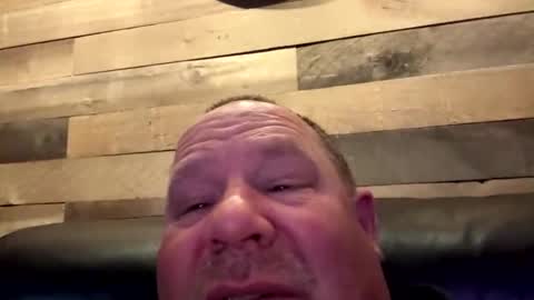 icanmakeyousquirt69 online show from April 28, 2026, 5:45 am
