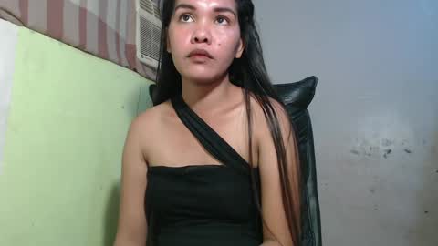 Snapshot of ice_creamyummy25 chatting on February 13, 2025, 2:31 pm im NORMA online show from February 13, 2025, 2:31 pm