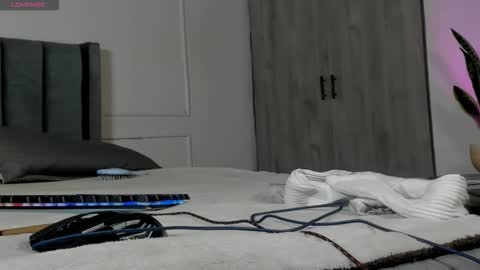 Snapshot of ice_princess__ chatting on October 8, 2025, 5:16 am Crystall online show from October 8, 2025, 5:16 am