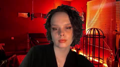 Snapshot of icecreamamy chatting on December 5, 2025, 2:20 am Nina online show from December 5, 2025, 2:20 am