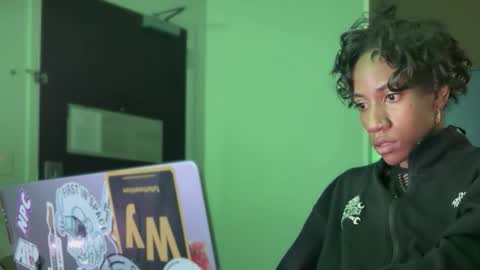 bree summers online show from February 2, 2026, 8:24 am