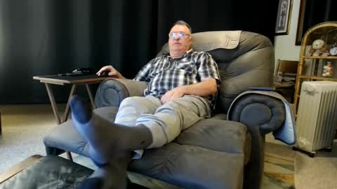 Snapshot of icihristopher chatting on October 16, 2025, 1:06 am Christopher online show from October 16, 2025, 1:06 am