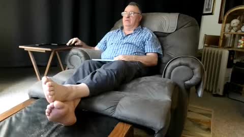 Snapshot of icihristopher chatting on November 7, 2025, 10:10 pm Christopher online show from November 7, 2025, 10:10 pm