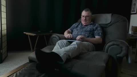 Snapshot of icihristopher chatting on March 13, 2026, 6:14 pm Christopher online show from March 13, 2026, 6:14 pm