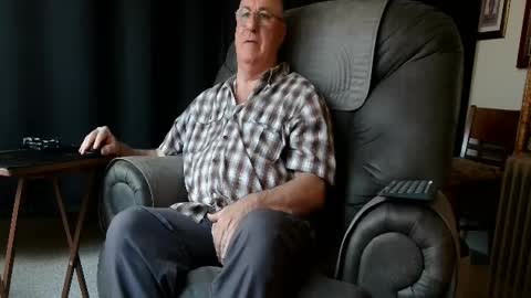 Snapshot of icihristopher chatting on August 1, 2026, 1:16 am Christopher online show from August 1, 2026, 1:16 am