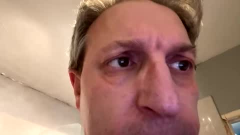 icums4u online show from February 19, 2026, 6:37 pm