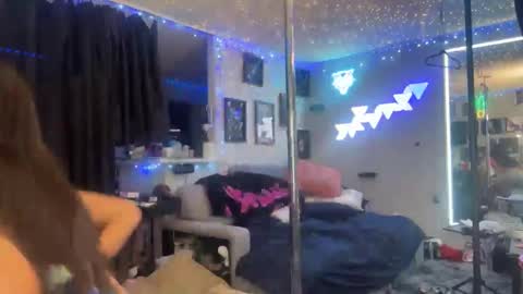 Snapshot of icyspice chatting on September 30, 2025, 7:30 pm icyspice online show from September 30, 2025, 7:30 pm