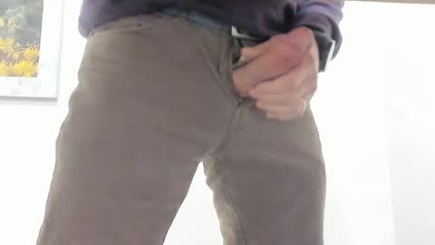 Snapshot of idfunguy2023 chatting on February 7, 2025, 1:04 am idfunguy2023 online show from February 7, 2025, 1:04 am