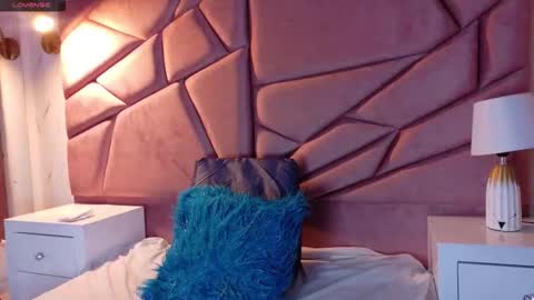 Tifanny online show from February 24, 2026, 12:30 am