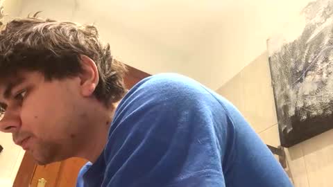 idkwhattowatch online show from September 22, 2025, 10:17 am