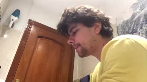 idkwhattowatch online show from September 25, 2025, 10:30 am