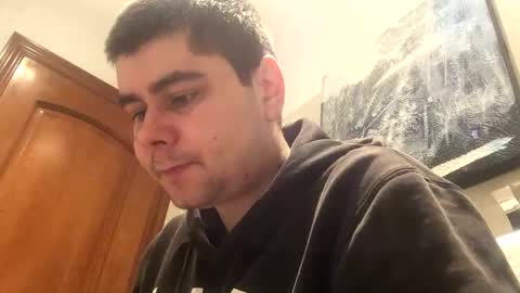 idkwhattowatch online show from November 19, 2025, 12:05 pm