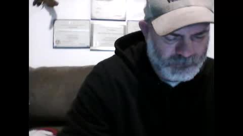 Snapshot of idkwhyidothis348732 chatting on January 26, 2025, 6:37 pm idkwhyidothis348732 online show from January 26, 2025, 6:37 pm