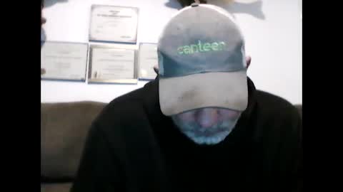 Snapshot of idkwhyidothis348732 chatting on February 26, 2025, 12:14 pm idkwhyidothis348732 online show from February 26, 2025, 12:14 pm