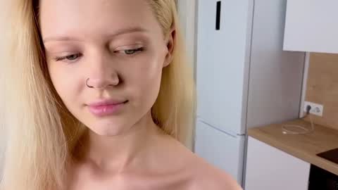 Snapshot of ifiwasyourgf chatting on January 20, 2025, 6:21 am Lisa online show from January 20, 2025, 6:21 am